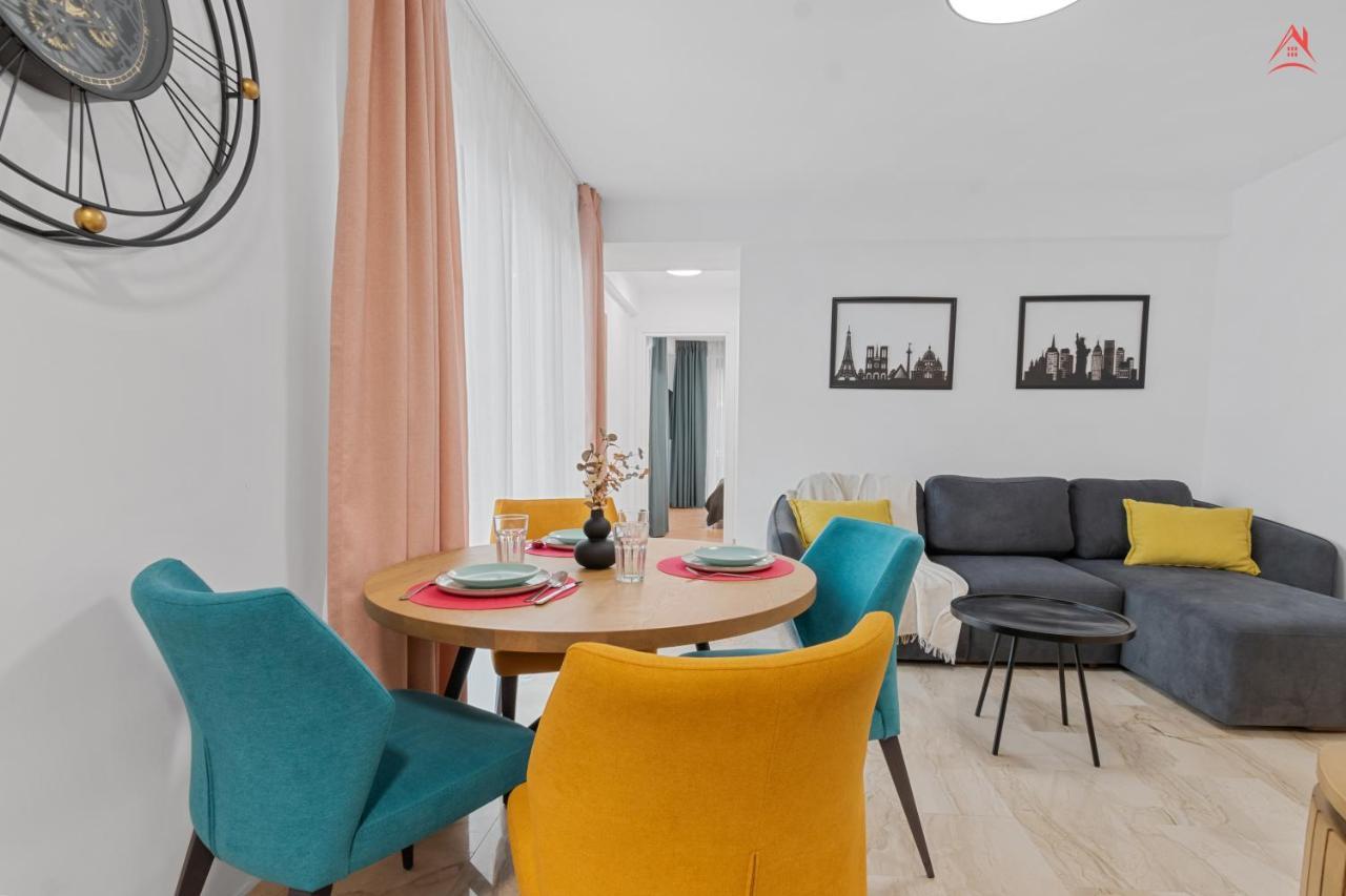 Apartament Opera Residence - Cismigiu, Eroilor, Free Private Parking บูคาเรสต์ ภายนอก รูปภาพ